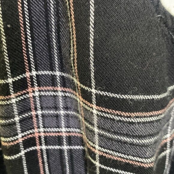 Torrid Peplum Cross Back Rayon Flannel Blouse 1 1X 14-16 Black White Pink Plaid - Picture 5 of 7